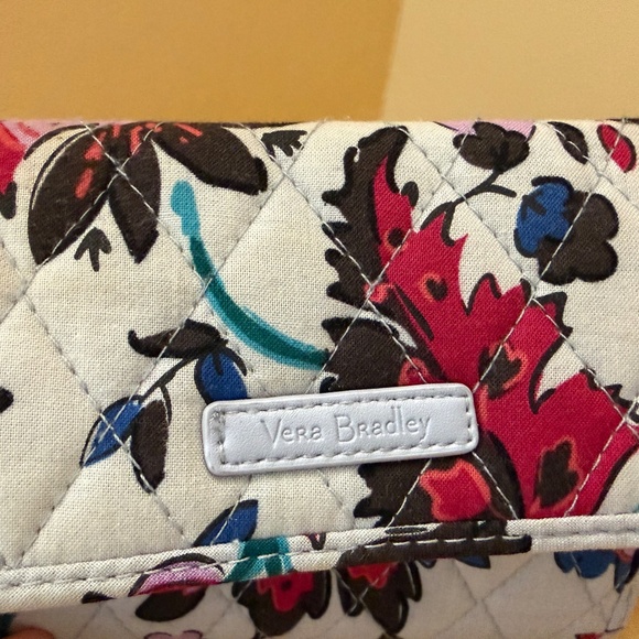 Vera Bradley Women's Cotton Euro Wallet Vineyard Floral - Picture 6 of 7